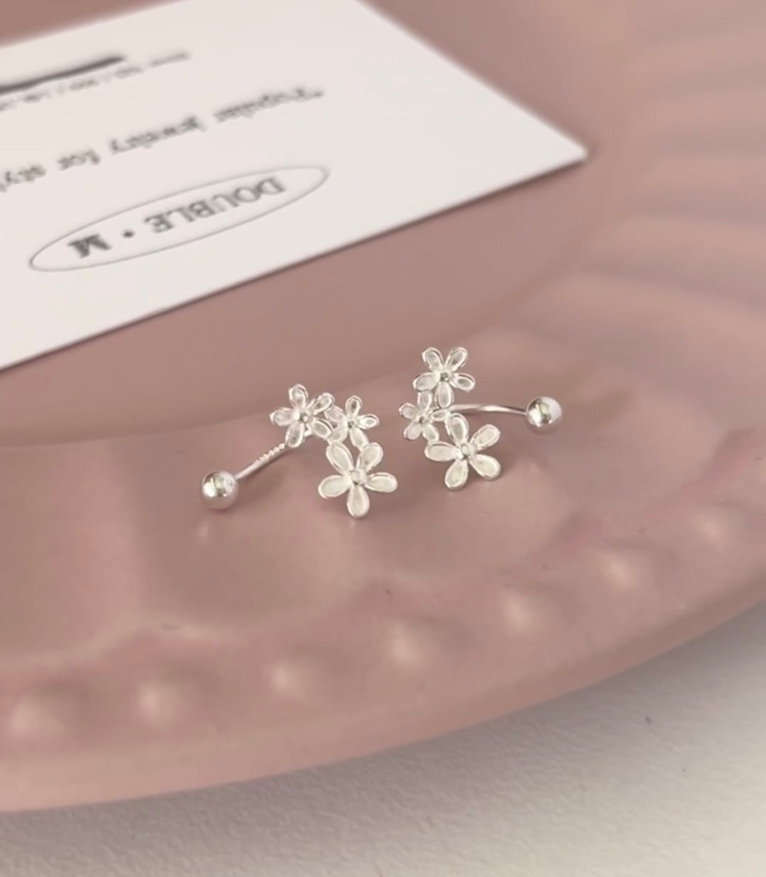 Minimalist S999 Silver Flower Earrings for Women - Stylish and Versatile Ear Cuff Studs with Unique Screw-In Floral Design