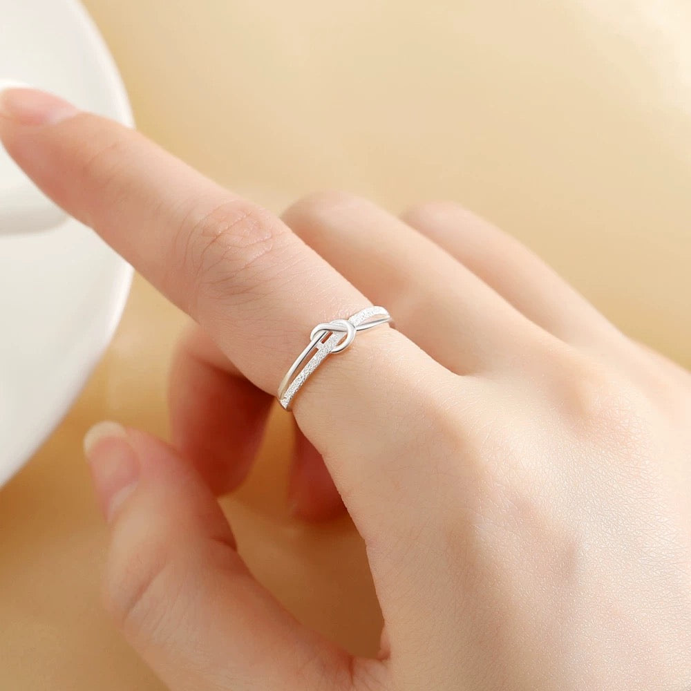 Adjustable Double Band Infinity Knot Ring – Symbol of Eternal Bond and Love