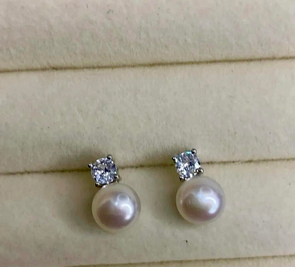 Elegant Natural Freshwater Pearl Stud Earrings – 9.5-10mm Radiant |Princess Style | Gift for her